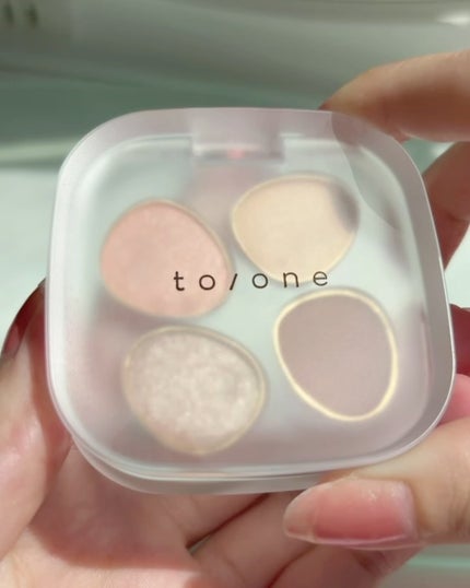 トーン ペタル フロート アイパレット/to/one/アイシャドウパレットを使ったクチコミ(3枚目)