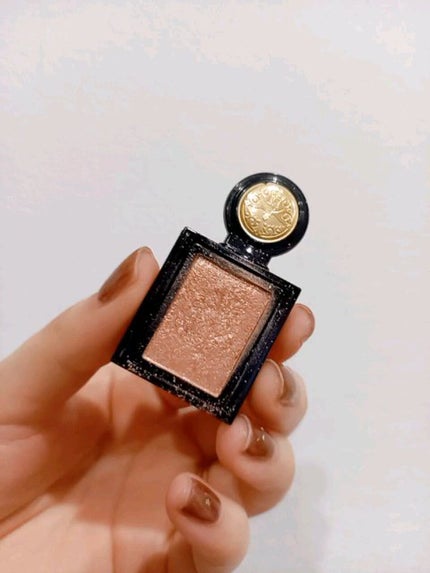 シャドーカスタマイズ (フローティング)/MAJOLICA MAJORCA/単色アイシャドウの人気ショート動画