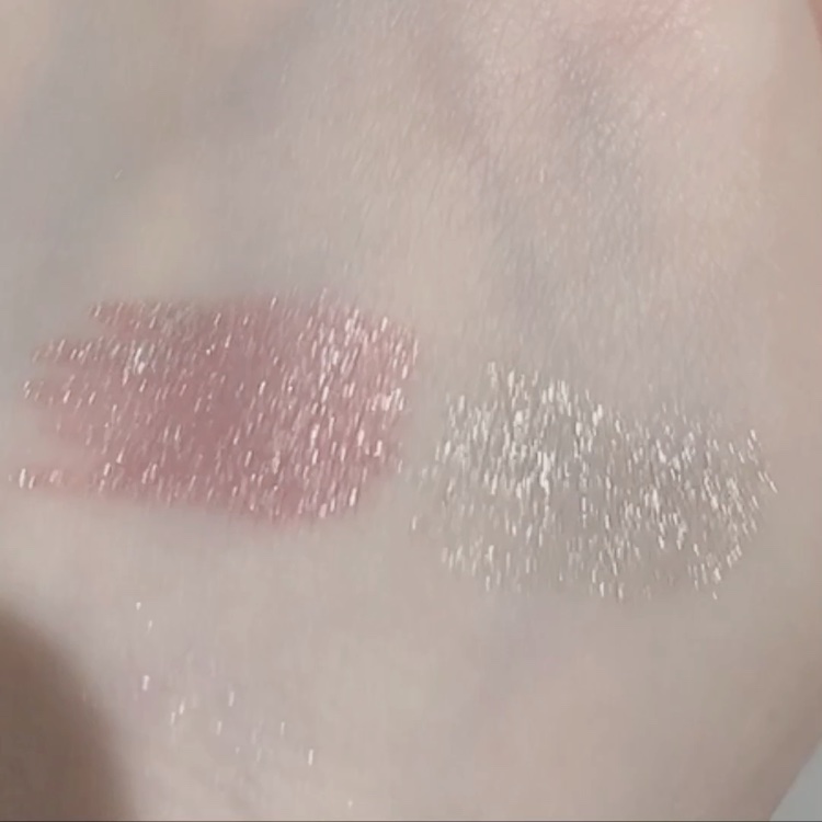 Colorgram ミルクブリングリッターライナーのクチコミ「𓂃 𓈒𓏸𑁍‬ 𓏸𓈒‬‬ 𓂃𓂂ꕤ*.ﾟ𓂃𓈒𓏸 𑁍‬𓏸𓈒‬‬ 𓂃


‪‪❤︎‬メガ割おすすめコス.....」（3枚目）