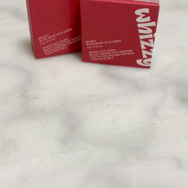 フリー&イージーアイライナー/WHIZZY/ペンシルアイライナーの動画クチコミ1つ目