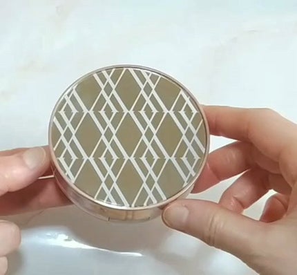 WATTLEクッションファンデーション/WATTLE/クッションファンデーションの人気ショート動画