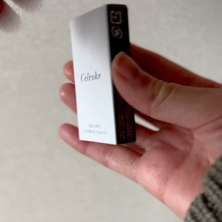 セルヴォーク インディケイトアイブロウパウダー/Celvoke/パウダーアイブロウを使ったクチコミ（3枚目）