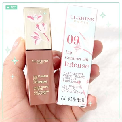 コンフォート リップオイル インテンス/CLARINS/リップグロスの人気ショート動画