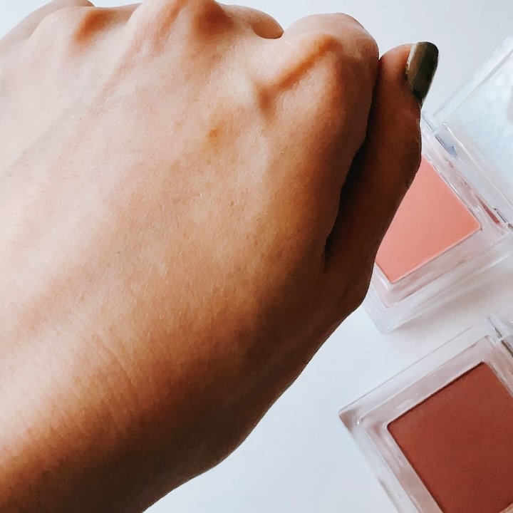 ベイクドブラッシュ/Glint/パウダーチークの動画クチコミ4つ目