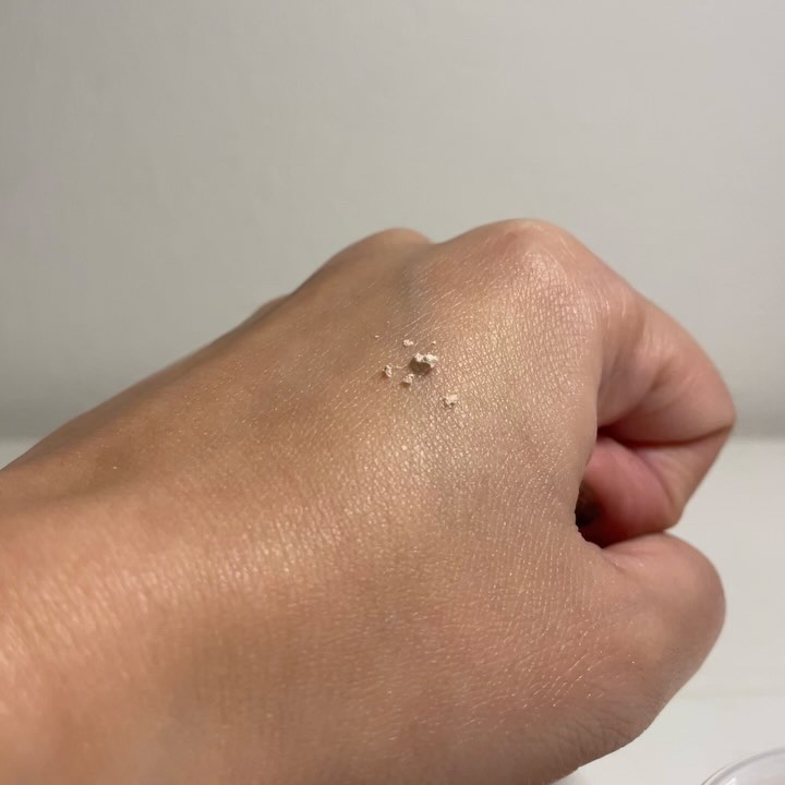 SC モイストパウダー/マーシュ・フィールド/ルースパウダーの動画クチコミ5つ目