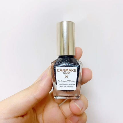 カラフルネイルズ/キャンメイク/マニキュアの人気ショート動画