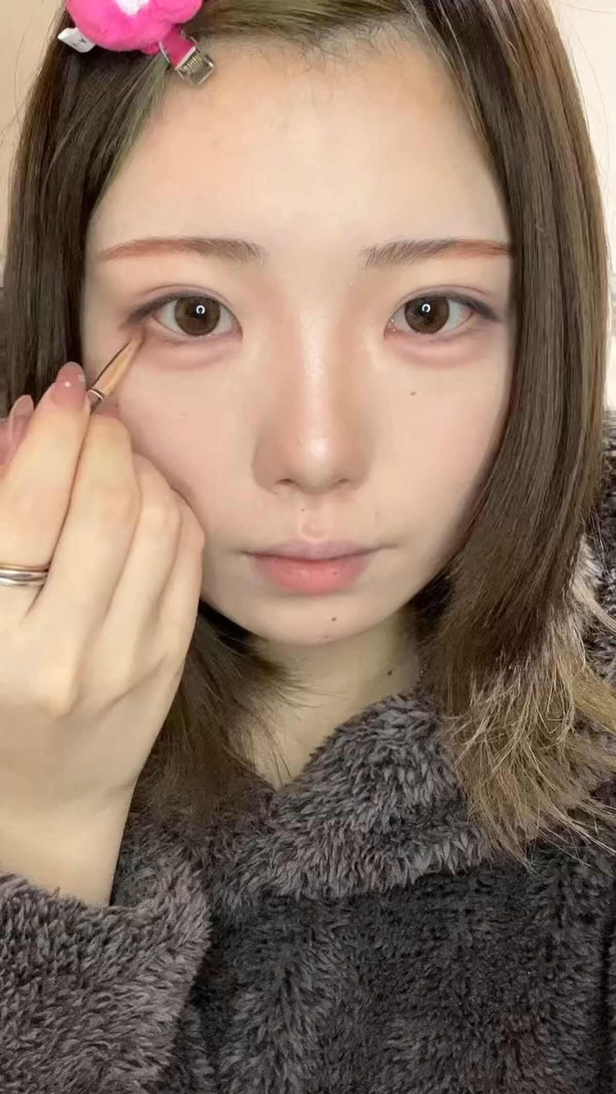 ＼ケバい女がナチュラルメイクに目覚めた動画／


☁　　☁　　☁　　☁　　☁　　☁　　☁


#ナチュラルメイク 
#冬メイク
#あざとピンク 