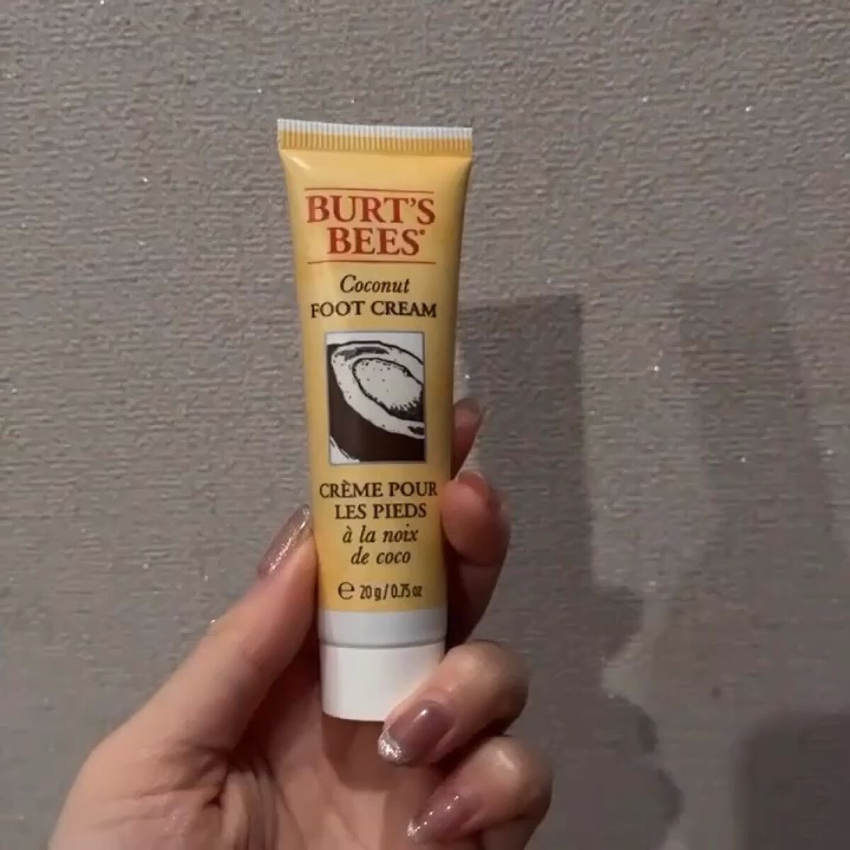 ココナッツフットクリーム/BURT'S BEES/レッグ・フットケアの動画クチコミ1つ目