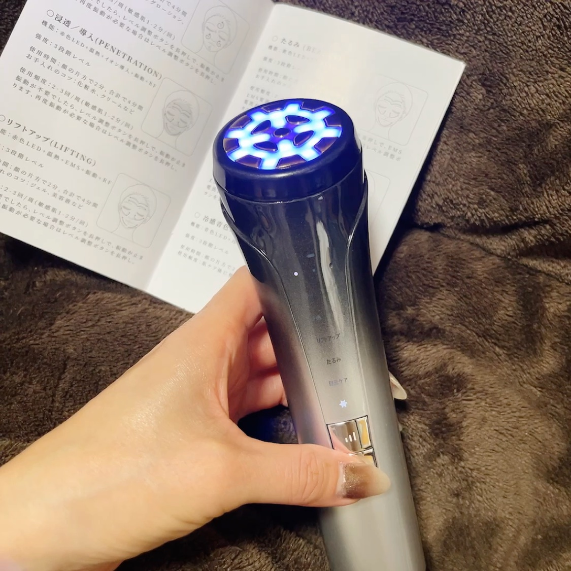 EMS×RF 多機能美顔器/NiZmir/美顔器・マッサージの動画クチコミ3つ目