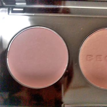 Blushed with Light Palette/BECCA/パウダーチークの動画クチコミ2つ目