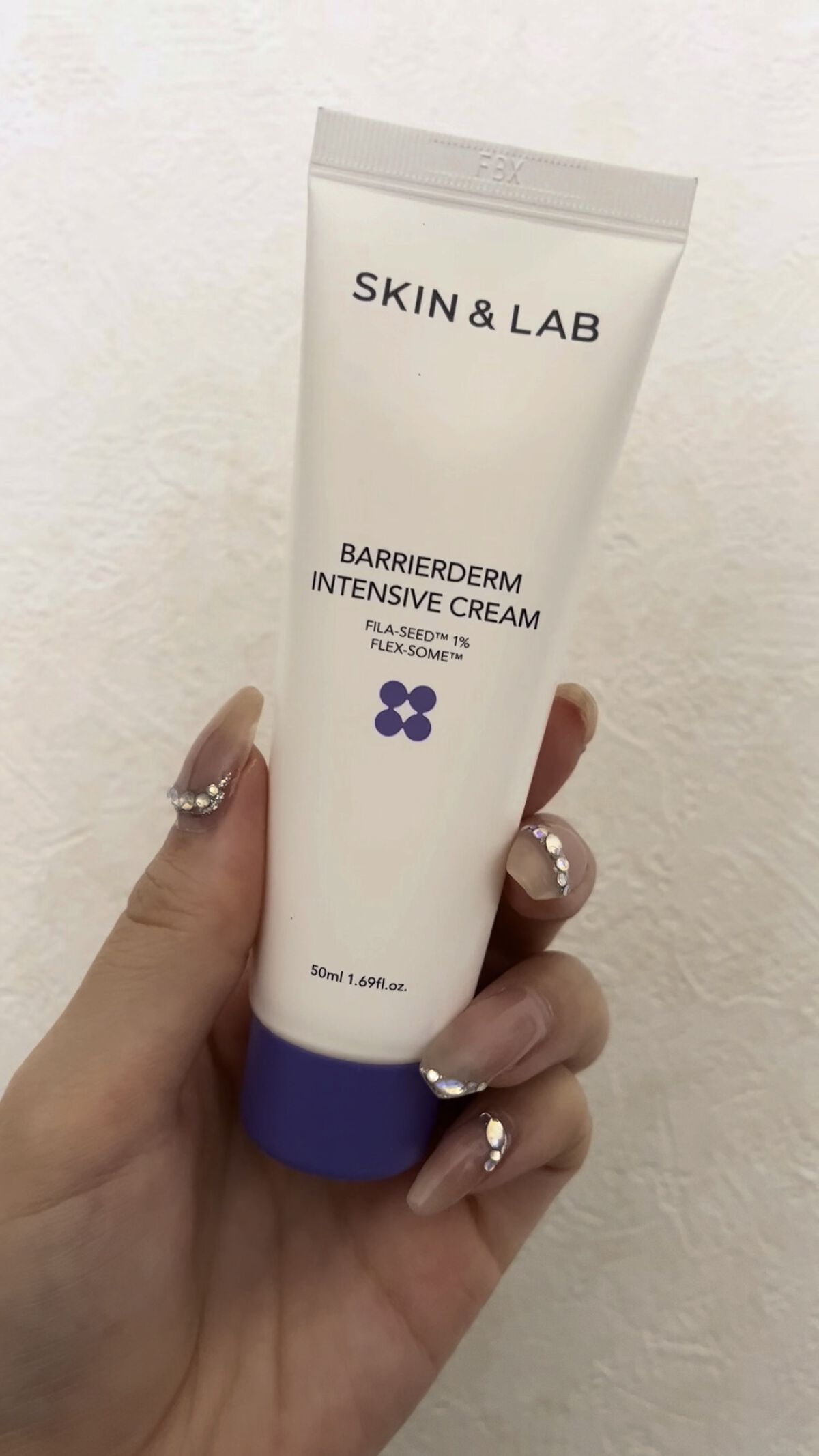 バリアダームモイストクリーム/SKIN&LAB/フェイスクリームの人気ショート動画