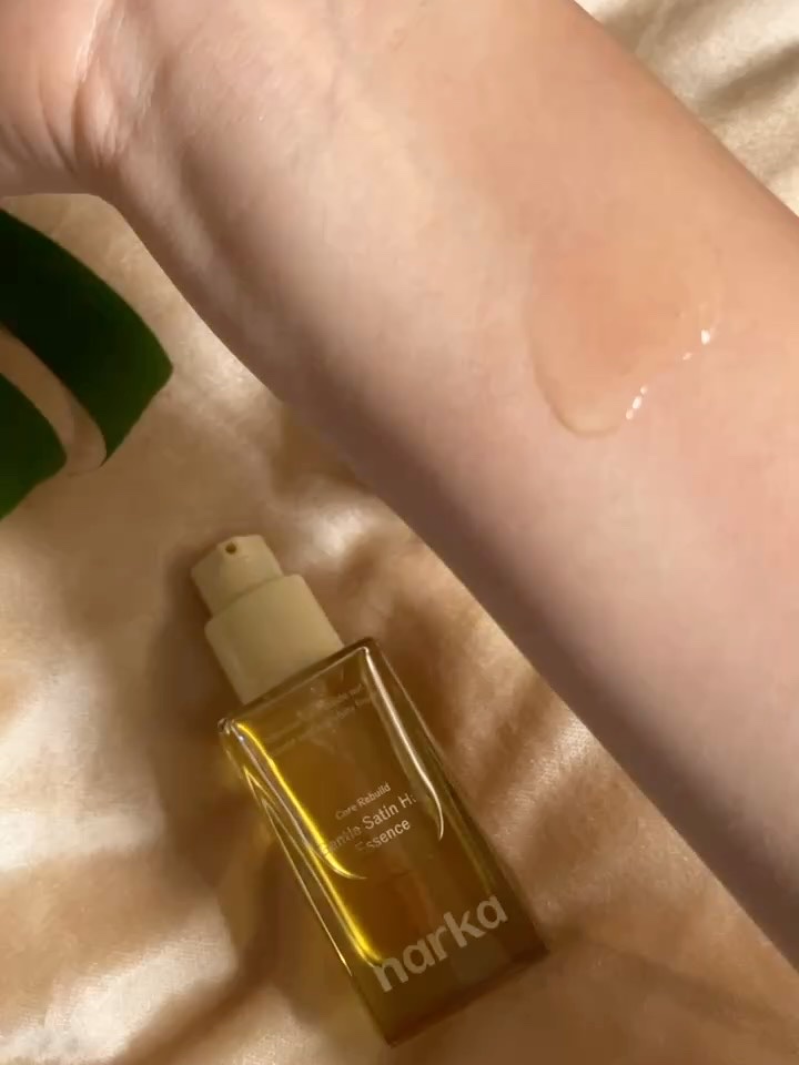 ジェントルサテンヘアエッセンス/narka/アウトバストリートメントを使ったクチコミ（2枚目）