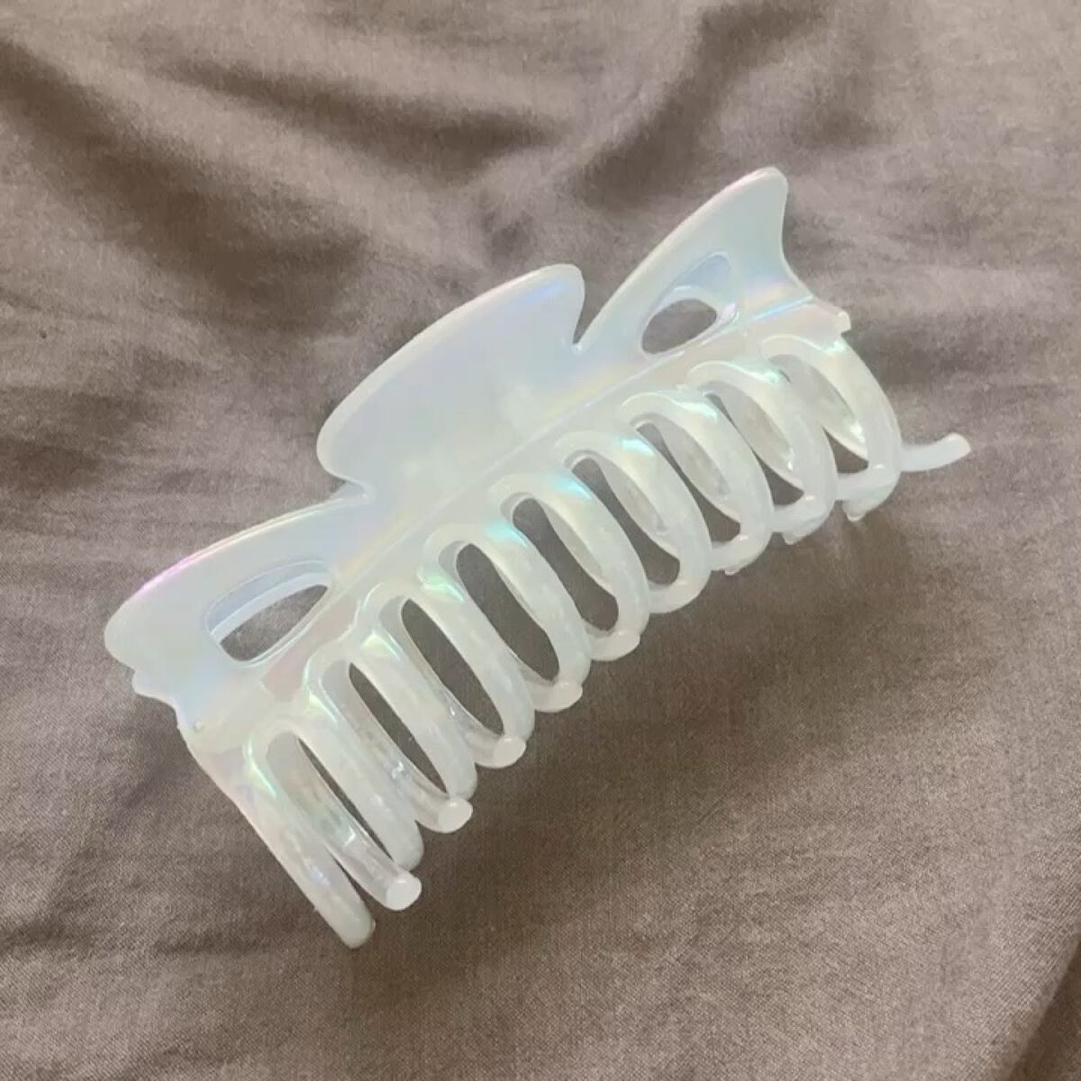 クリアヘアクリップ/LUNA earth/ヘアアクセサリーを使ったクチコミ（1枚目）