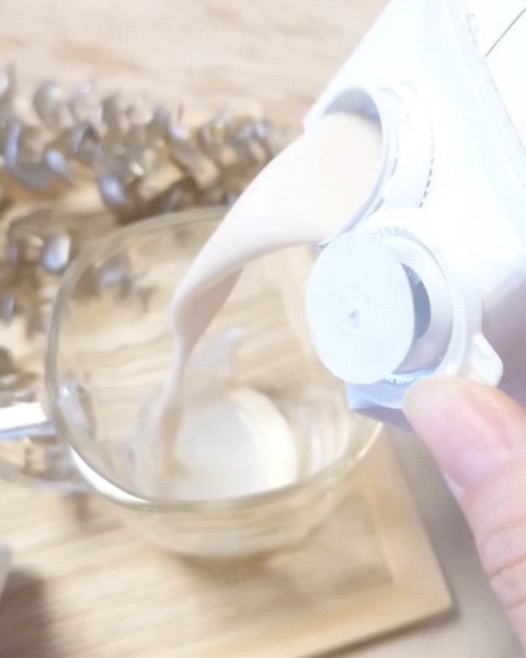 オーツミルク/AVE-NATUR/オーツ・アーモンドミルクの動画クチコミ1つ目