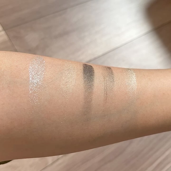 スーパーシャープライナーEX4.0/KATE/リキッドアイライナーの動画クチコミ5つ目