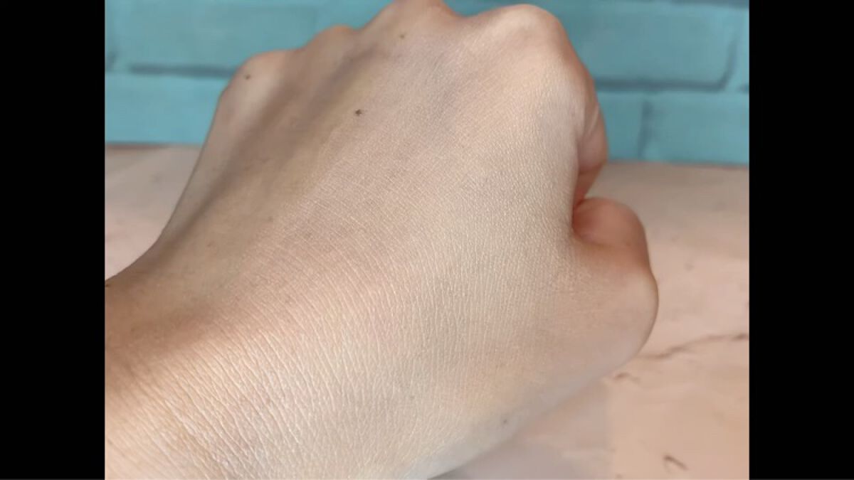 ルミシーラーモイスチャー/N＆ｍ/クリームコンシーラーの動画クチコミ2つ目