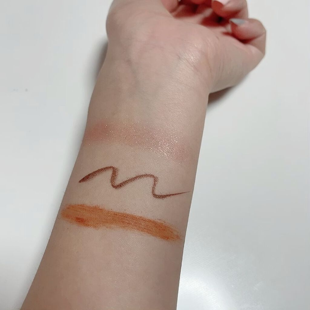 プリズム エアー シャドウ/CLIO/単色アイシャドウを使ったクチコミ（3枚目）