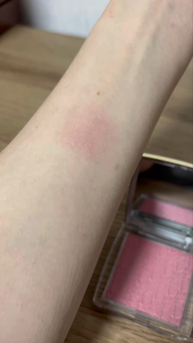 バックステージ ロージー グロウ/Dior/パウダーチークを使ったクチコミ（3枚目）