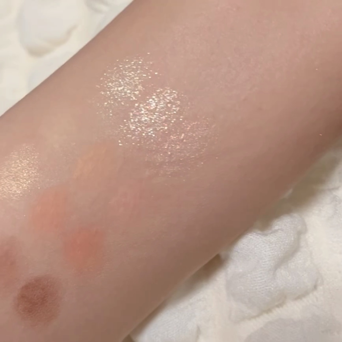 目元チュートリアルアイパレット/Colorgram/アイシャドウパレットを使ったクチコミ（3枚目）