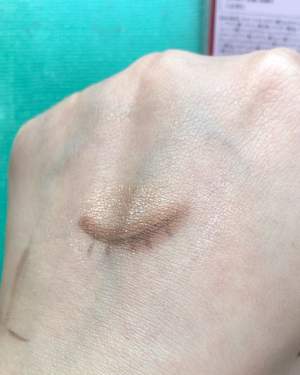 アイブラシ WR/b idol/メイクブラシを使ったクチコミ（3枚目）