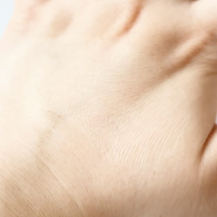 グルタチオンＣプロテクションヌードサンパッチ/ESTHER FORMULA/日焼け止めローションの動画クチコミ2つ目