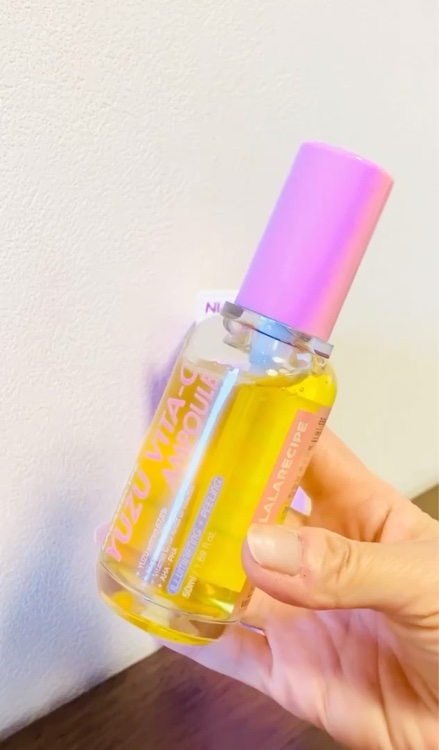 柚子ビタCアンプル/ララレシピ/美容液の動画クチコミ1つ目