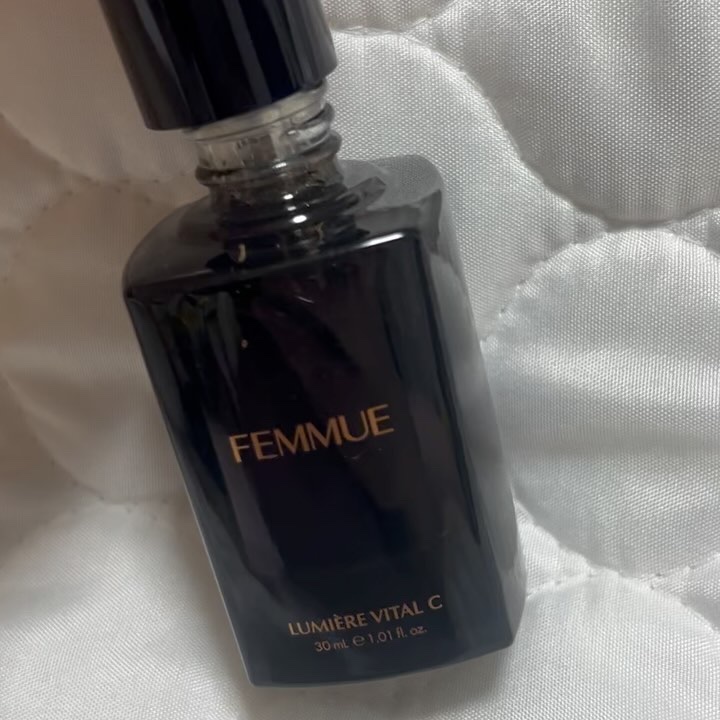 ルミエール ヴァイタルC/FEMMUE/ブースター・導入液を使ったクチコミ（3枚目）