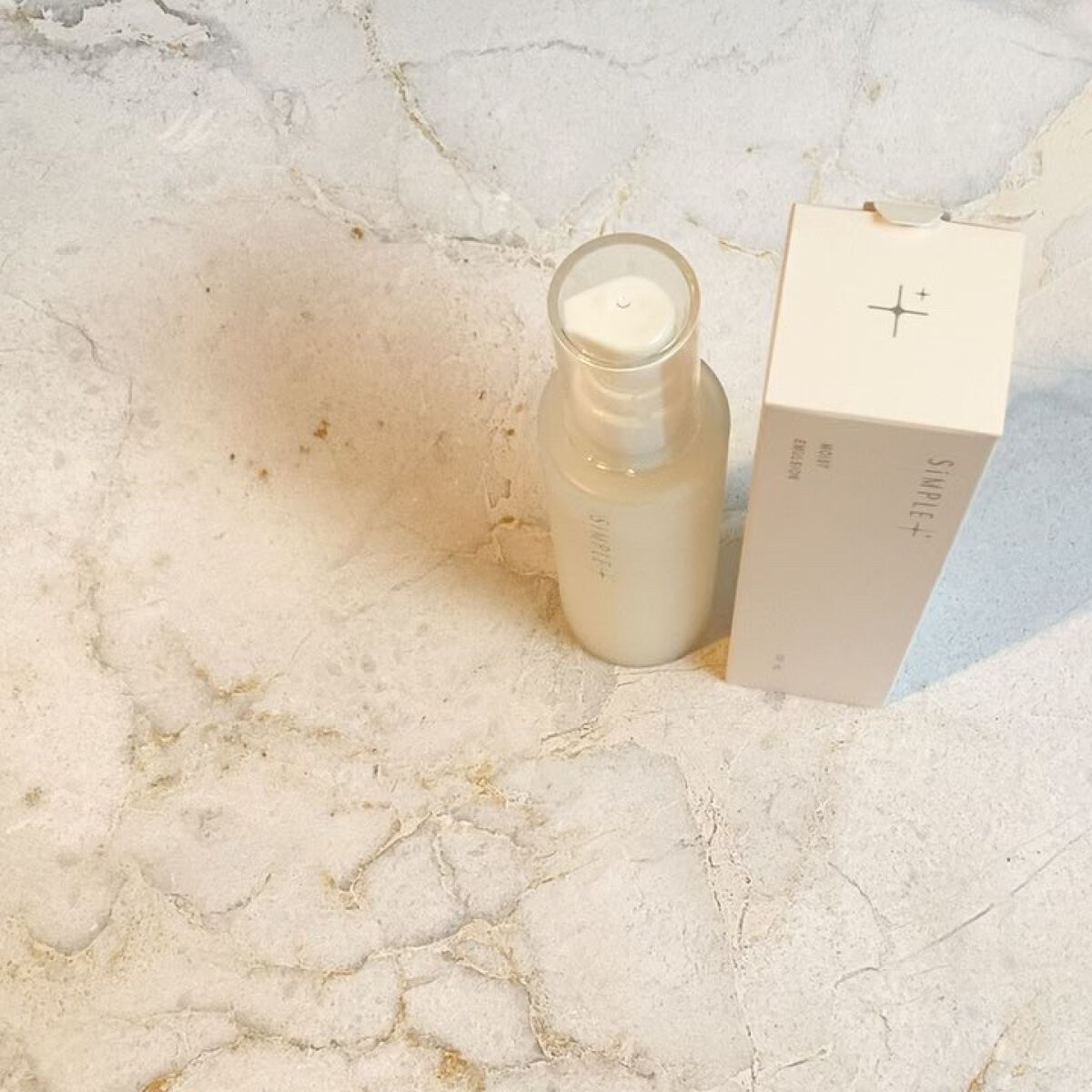 モイストエマルジョン/SiMPLE++/乳液の動画クチコミ2つ目