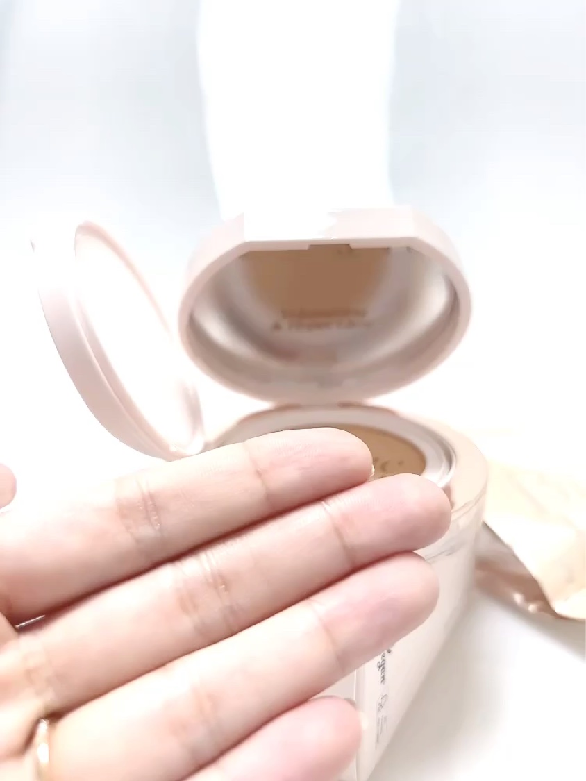 エスポア ビーグロー ボリュームクッション/espoir/クッションファンデーションの動画クチコミ4つ目