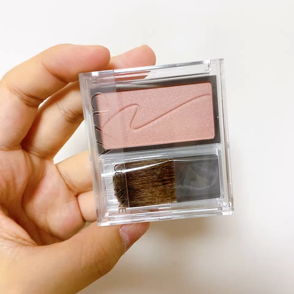 チークブラッシュ/CEZANNE/パウダーチークの人気ショート動画