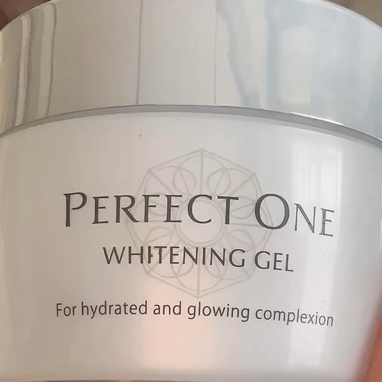 パーフェクトワン 薬用ホワイトニングジェル（医薬部外品）/パーフェクトワン/オールインワン化粧品の動画クチコミ1つ目
