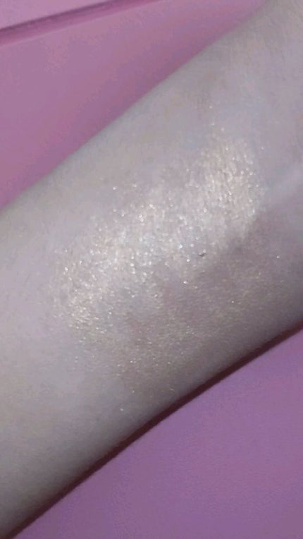 アイムスティックシャドウシマー/i’m meme/スティックアイシャドウを使ったクチコミ(3枚目)