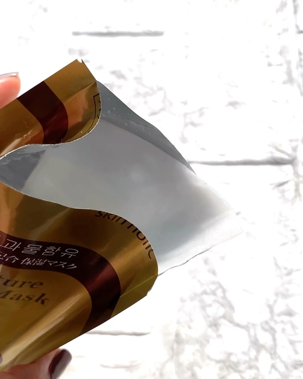 モイストモイスチャー ミネラルオールインワンクリーム/skin holic/オールインワン化粧品の動画クチコミ3つ目