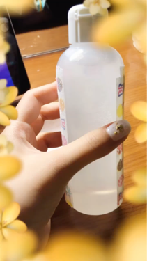 3種のコラーゲン配合 美容液/DAISO/美容液の動画クチコミ3つ目