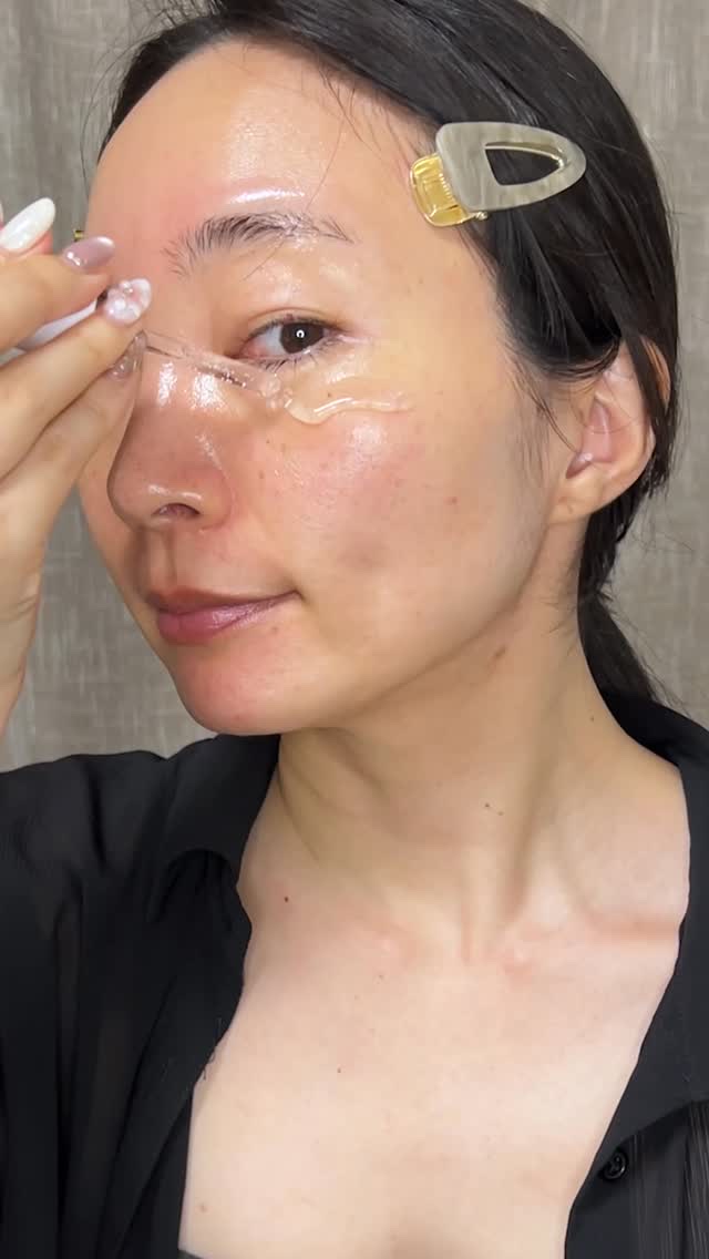 トーンブライトニング カプセルアンプル/SKIN1004/美容液の人気ショート動画