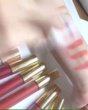 ライブリー リキッドリップカラー/EGLIPS/リップグロスを使ったクチコミ（3枚目）