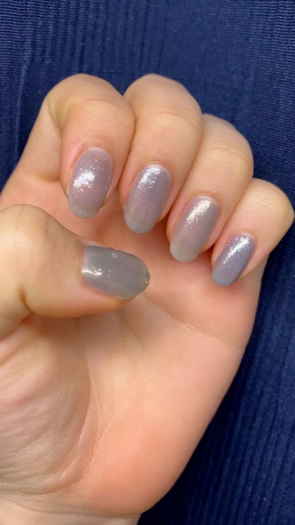 カラフルネイルズ/キャンメイク/マニキュアの人気ショート動画