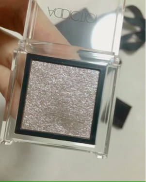 アディクション ザ アイシャドウ 68 Nostalgia (P) /ADDICTION/単色アイシャドウを使ったクチコミ（3枚目）