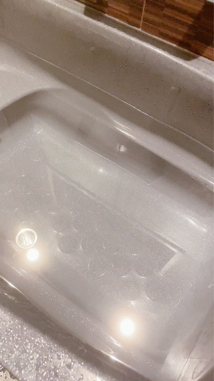 ジルスチュアート ホワイトフローラル バスソルト/JILL STUART/無機塩系入浴剤の動画クチコミ1つ目