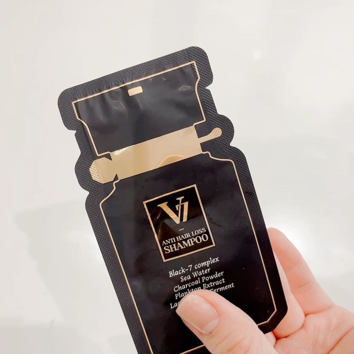 V7 スーパーウォーター トリートメント/by : OUR/洗い流すヘアトリートメントを使ったクチコミ（2枚目）