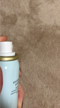 CHANEL イドゥラ ビューティ エッセンス ミストのクチコミ「_
化粧した後でもする前でもいつでもOK🦖
ミストが細かくて
顔に抵抗なく振りかけられる。
.....」(3枚目)