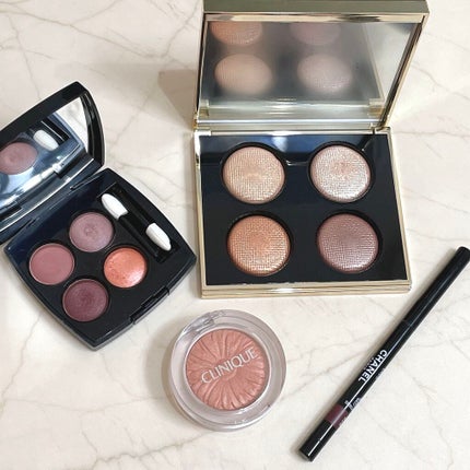 レ キャトル オンブル/CHANEL/アイシャドウパレットを使ったクチコミ(1枚目)