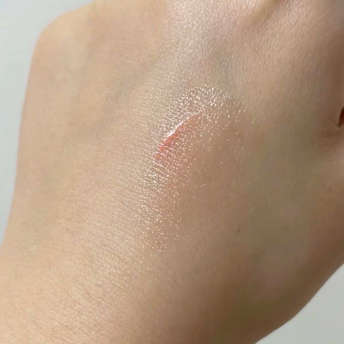 キャビアモイストタッチアイカラー /VOW/アイシャドウパレットの動画クチコミ4つ目