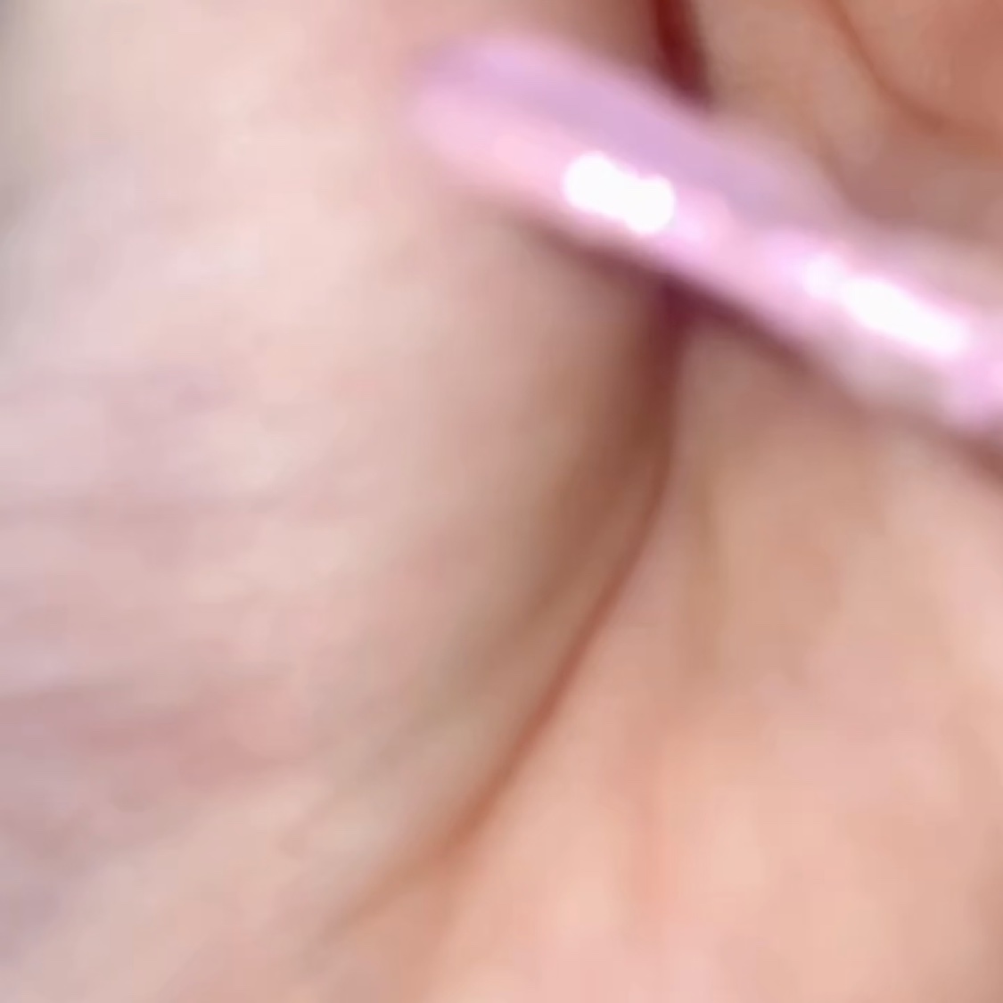 デューステインシアーオーロラグロス/Milk Touch/リップグロスの動画クチコミ2つ目