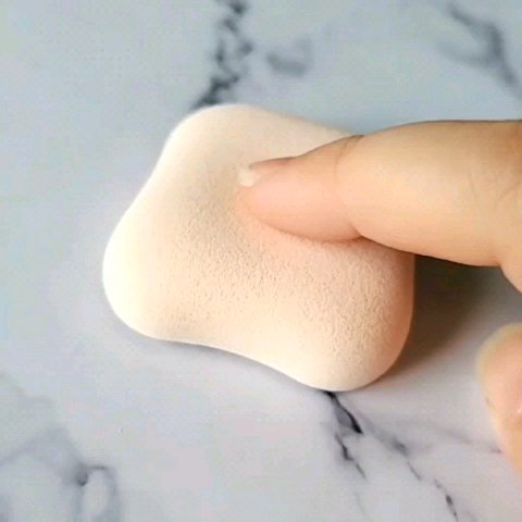 ファンデーションが染みこみにくいパフ/貝印/パフ・スポンジを使ったクチコミ（2枚目）