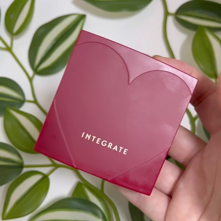 プロフィニッシュファンデーション/インテグレート/パウダーファンデーションを使ったクチコミ（2枚目）