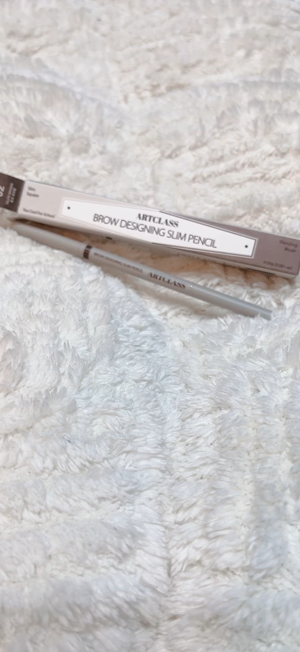 ブロウ デザイニング スリム ペンシル/too cool for school/アイブロウペンシルの動画クチコミ1つ目
