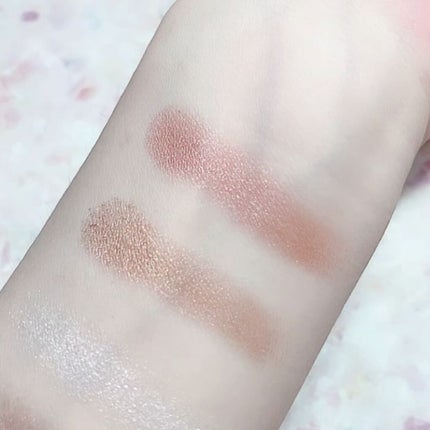 UR GLAM VELVET EYE COLOR PALETTE/U R GLAM/アイシャドウパレットを使ったクチコミ(3枚目)