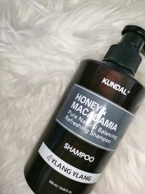 ハニー&マカデミアシャンプー／トリートメント  LA VIE EN RORE  /KUNDAL/市販シャンプーを使ったクチコミ（2枚目）