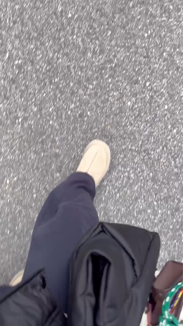 .
ついに手に入れた🧸！！

✼••┈┈••✼••┈┈••✼••┈┈••✼••┈┈••✼

コスメ♡美容♡お出かけ大好き
ワーママ\\あお//です
【 xxaocosmexx 】

✼••┈┈••✼••┈┈••✼••┈┈••✼••┈┈••